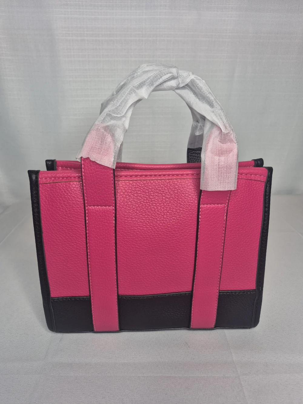 Fashion Pink and Black Women’s Structured Tote Bag NWOT
